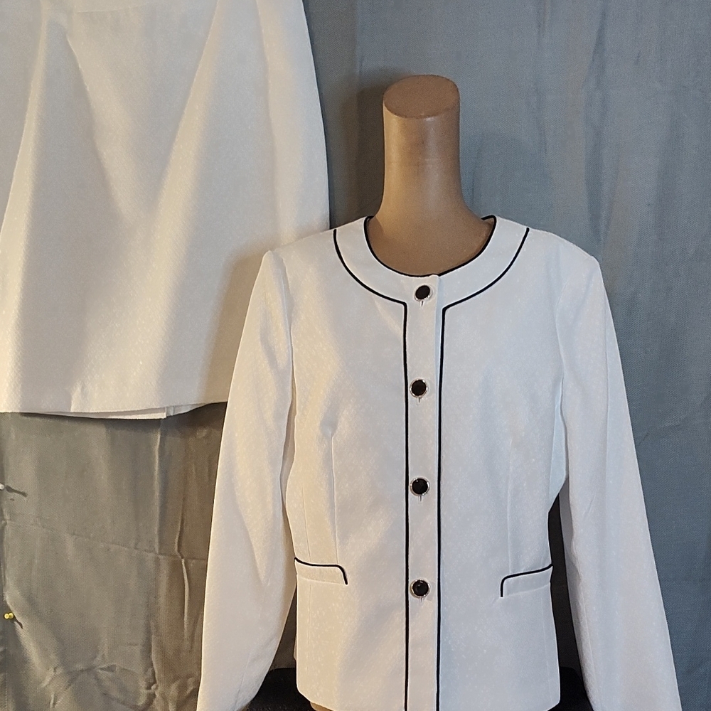 Emily 2 piece set with Jacket & Skirt